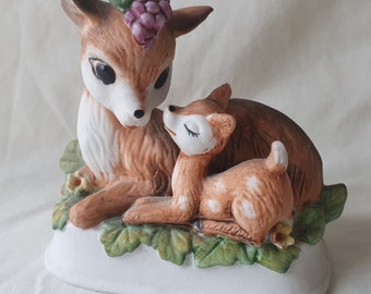 Vintage Woodland Mother Deer and Fawn Ceramic Figure