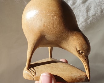 Vintage Wooden Carved Kiwi Bird Figure, Retro Kiwiana Home Decor