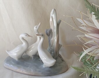 Vintage Lladro Nao Porcelain Group of Duck Geese Figure