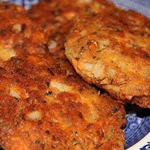 Old Fashioned Salmon Patties Recipe - Digital PDF Download