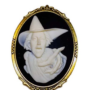 Black and Ivory Wicked Witch Cameo Brooch Resin in Goldtone Frame