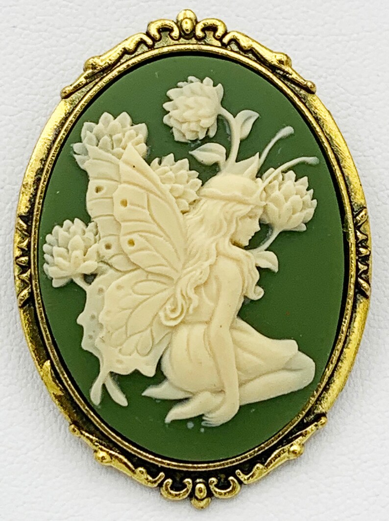 Green and Ivory Fairy Cameo Brooch Resin Goldtone Frame