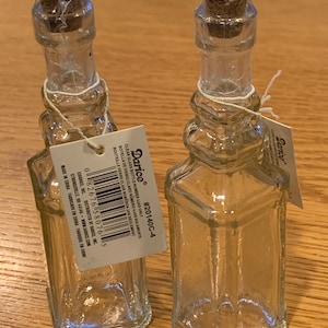 Darice 20140C-4 Clear Glass Bottle Square New