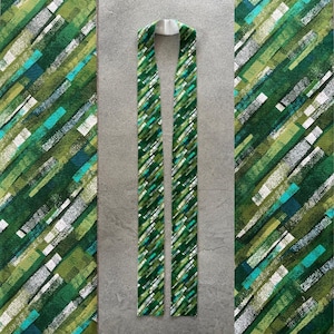 Modern Green Clergy Stole for Ordinary Time - G12