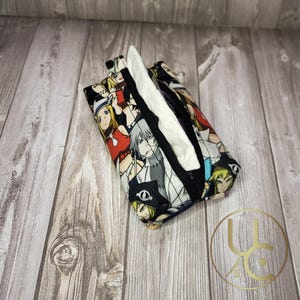 Bolsa de pañuelos de anime - Bolsa de pañuelos - Bolsa de pañuelos de viaje - Bolsa de pañuelos con llavero - Estuche de pañuelos portátil