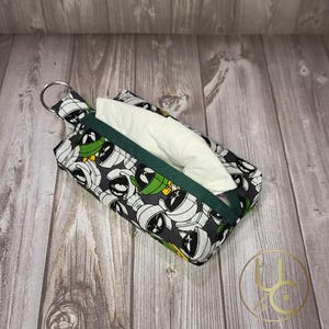 Bolsa de pañuelos extraterrestre - Bolsa de pañuelos - Bolsa de pañuelos de viaje - Bolsa de pañuelos con llavero - Estuche de pañuelos portátil