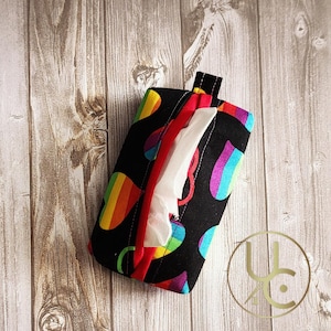Rainbow Heart Tissue Pouch - Tissue Pouch - Travel Tissue Pouch - Tissue Keyring Pouch - Portable Tissue Case