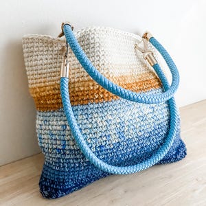 Padrão fácil de bolsa de crochê - Bolsa de crochê para aproveitar sobras de crochê - Bolsa de ombro Sedona feita com retalhos imagem 7