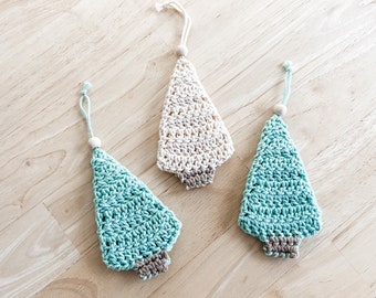 Easy crochet Christmas tree ornament pattern - Destash crochet ornament pattern - The Spruce Ornaments