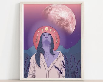 Pode incluir: Uma mulher com cabelo comprido e escuro está em um campo de lavanda, olhando para cima para uma grande lua rosa. Ela está vestindo uma camisa branca e um colar com um símbolo feminino. A lua é cercada por uma auréola de luas crescentes.