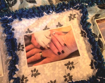 Trapunta personalizzata con foto di animali domestici, blu, ideale da tenere in grembo.