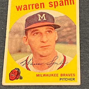 Carta da baseball con errore Topps Warren Spahn del 1959