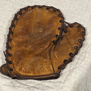 Guanto da baseman da baseball in condizioni eccellenti rare del 1890