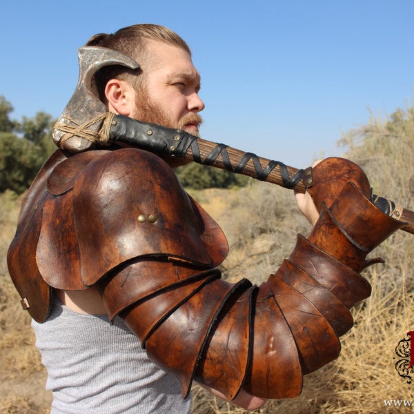 Leather Spartacus Armor- battle ready Gladiator single arm  pauldron with integrated arm plates and hand guard. RIGHT ARM ONLY.