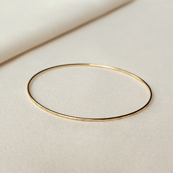 Hammered Gold Bangle | 14k Gold Filled Bracelet Thin Gold Bangles Bangle Bracelet Hammered Bangle Simple Gold Bangle Bridesmaid Gift for Her