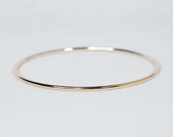 Thick Gold Bangle | 14k Gold Filled Bracelet Thick Gold Bangles Bangle Bracelet Hammered Bangle Simple Gold Bangle Bridesmaid Gift for Her