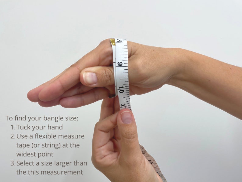 Instructions on how to find your bangle size