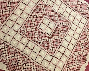 Vintage Exquisite Hand Crochet Square Beige Tablecloth Tabletopper Doily