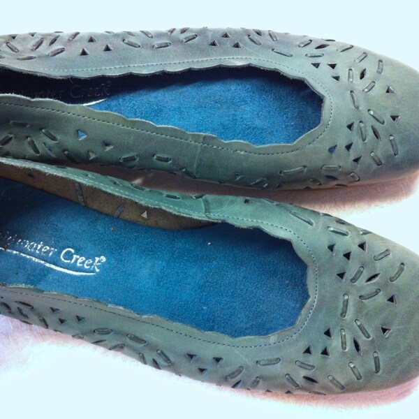 NEW Size 10 Coldwater Creek Aqua Turquoise Flat Cut-out Beautiful Genuine Leather Shoes