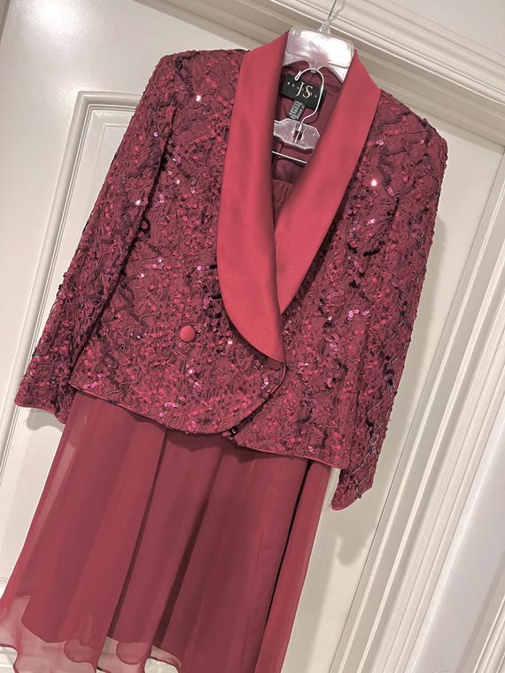 Elegant size 14 New Sequin Beaded Two piece Skirt Jacket Long Flared Evening Wedding Satin Dress