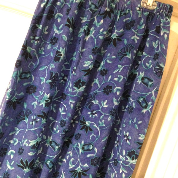 NEW size M 100% SILK Long Ankle length Summer Blue Floral Travel Skirt