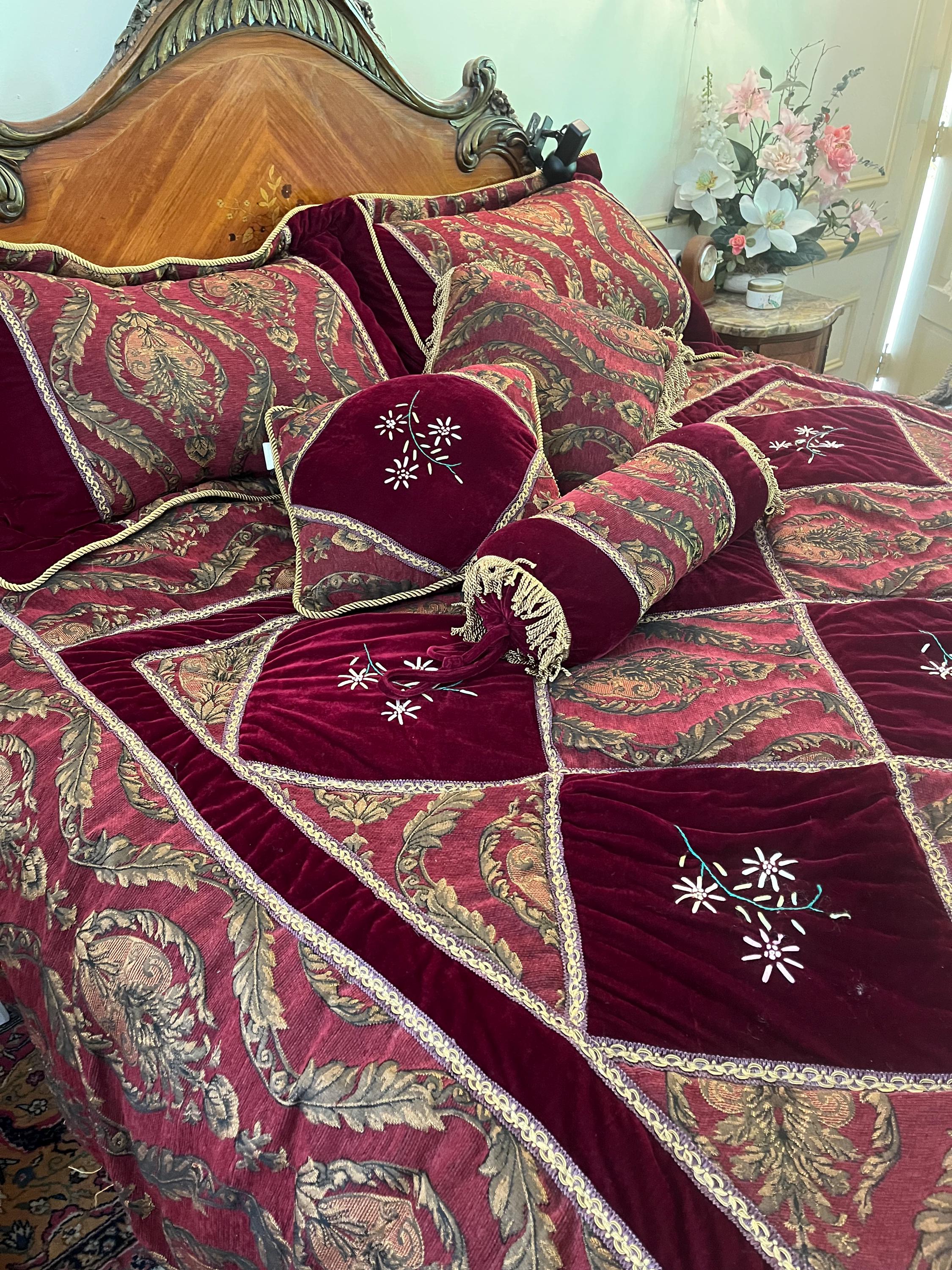 Victorian Burgundy Comforter - Etsy display picture 1