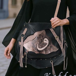 Bolso bandolera grande con letras vav -WaW- de piel auténtica / Bolso estilo hobo tribal bohemio / Bolso de piel auténtica / Bolso Free People