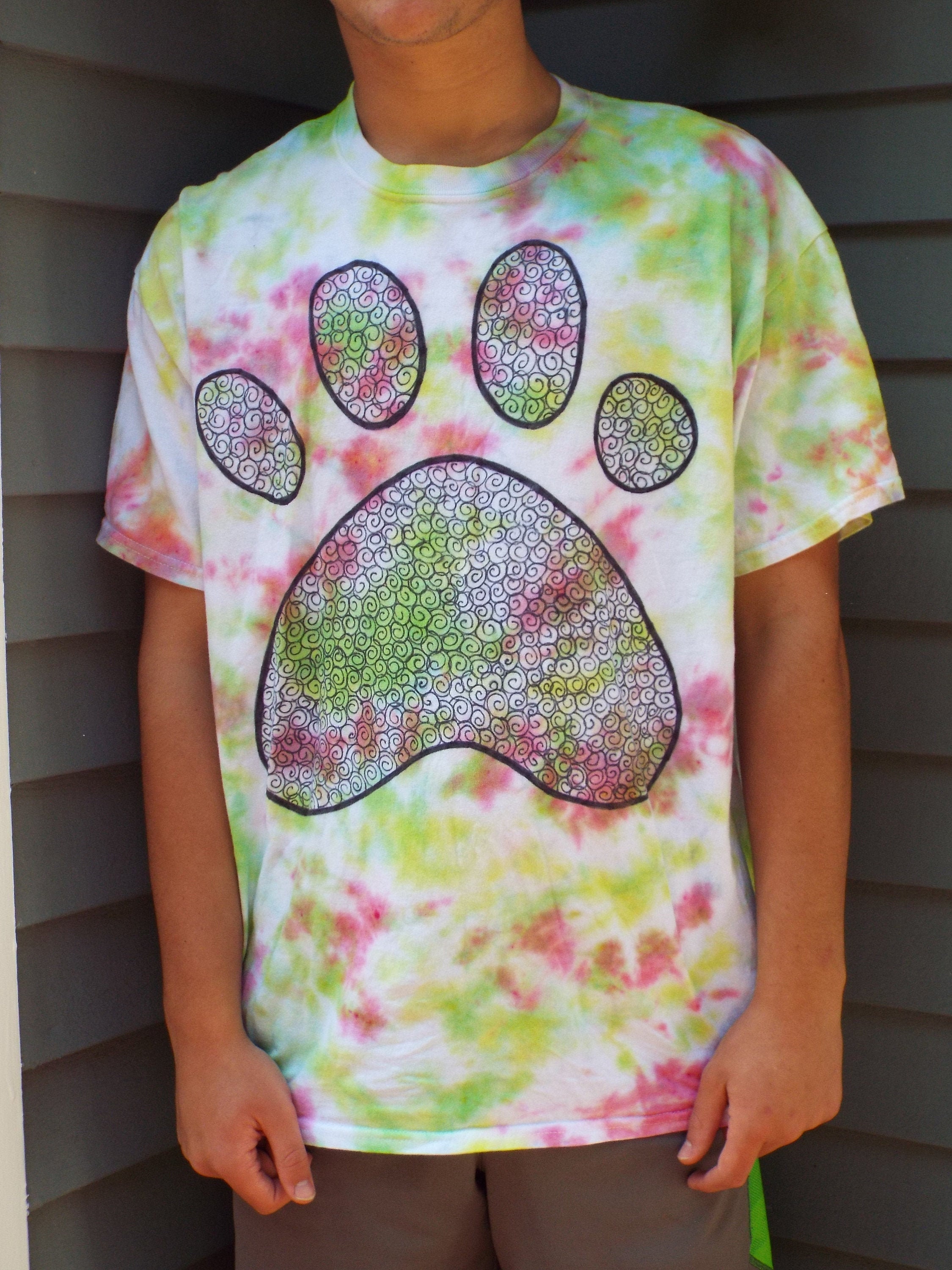 pawprint shirt