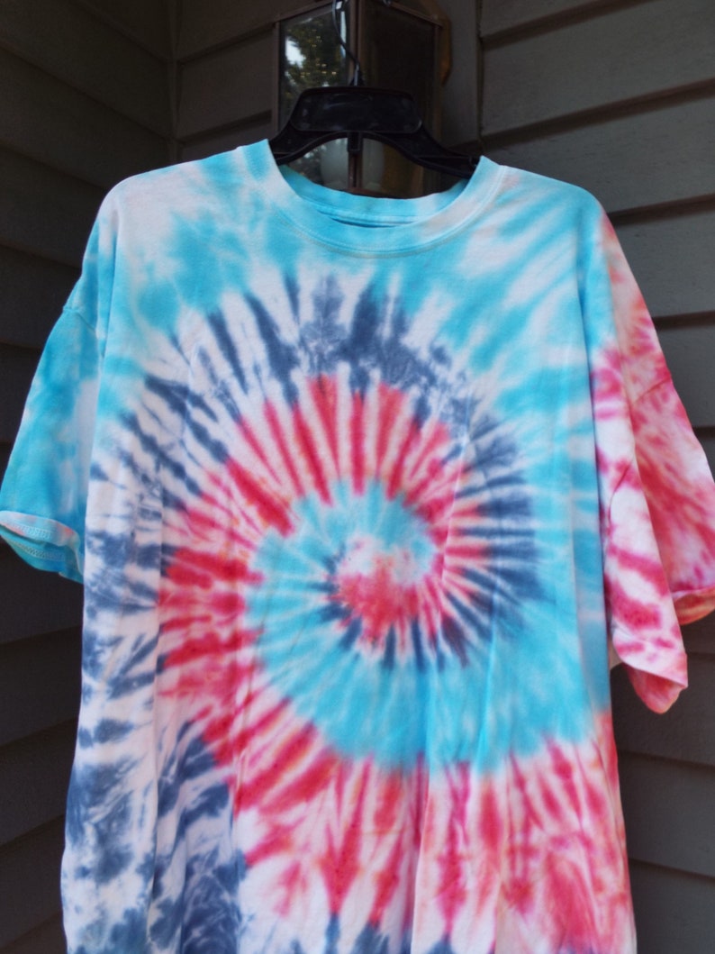 6xl tie dye shirt