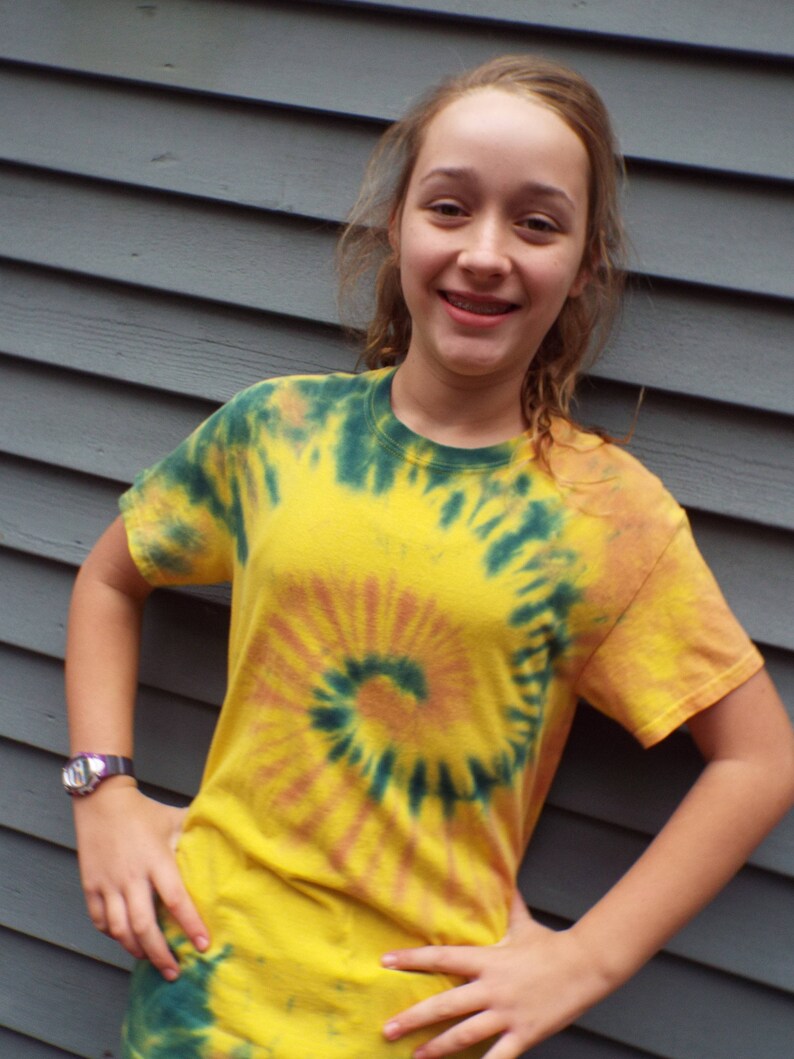 orange tie dye tee