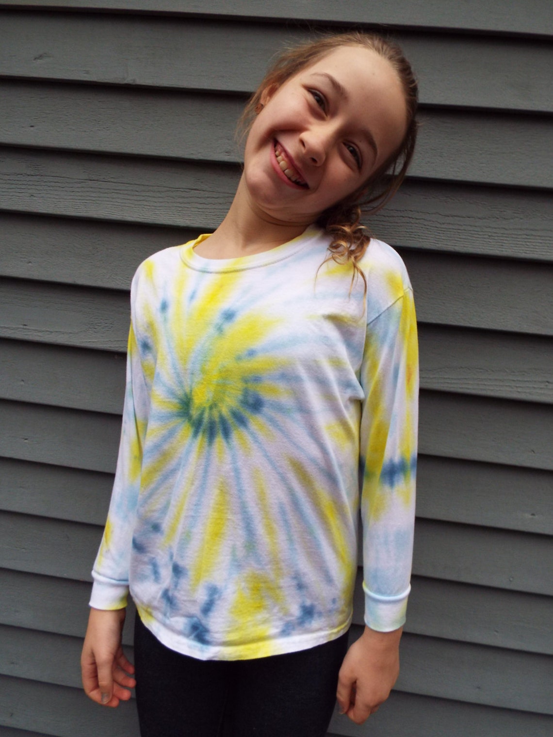 Childrens Tiedye Shirt, Kids Tie Dye Swirl in Blue and Yellow, Kids