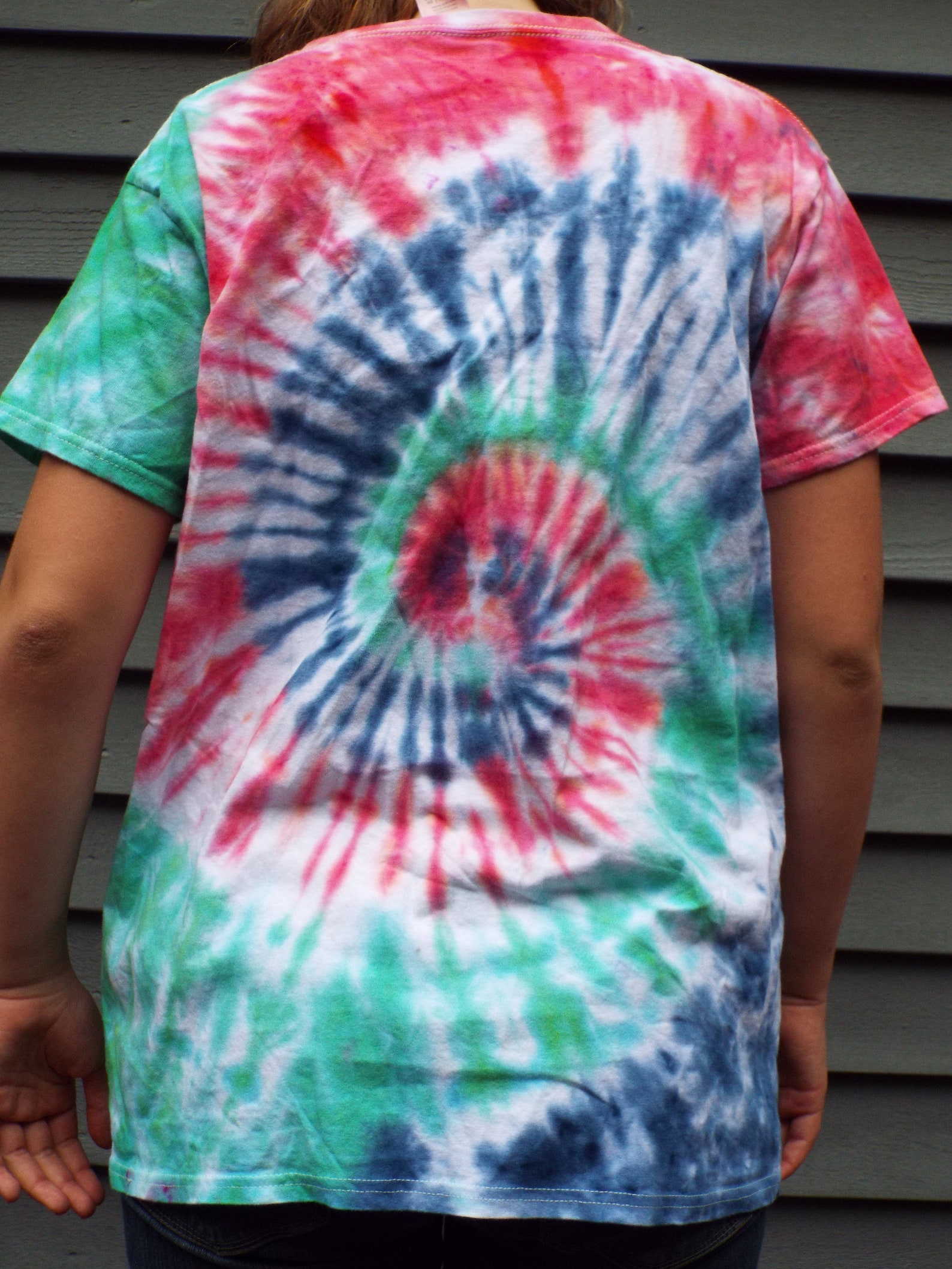 womens tie dye shirts