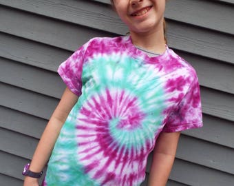 Boho Tie Dye Shirt, Adult Small Tie Dye T-shirt in Purple and Green, Hippie T-shirt, Gift for Teen, Retro, 60s Party, Colorful Tiedye Tshirt