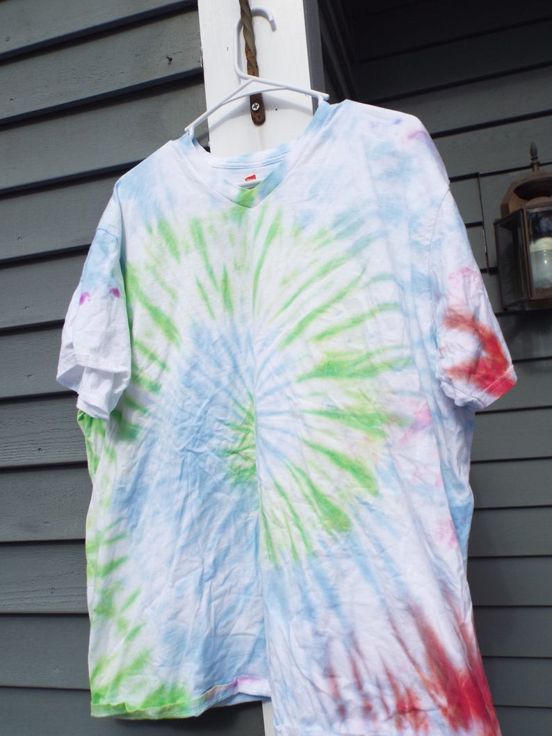 3x tie dye shirts
