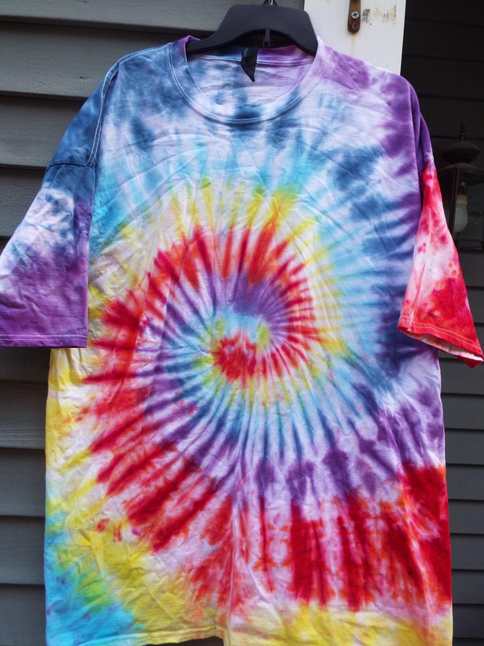 3x tie dye shirts