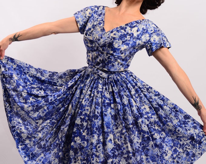 1950s New Look Belted Dress by Gigi Young | XS/S main image 1