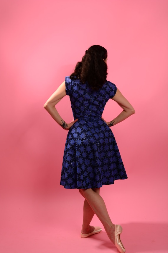 Vintage 1950's party dress • 50's dress with floc… - image 3