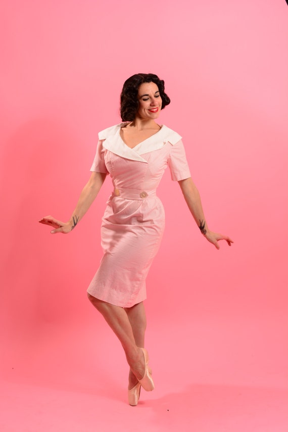 1950's Cotton Polka Dot Dress With White Contrasting Collar  White Red  Polka Dots  Matching Belt - Etsy
