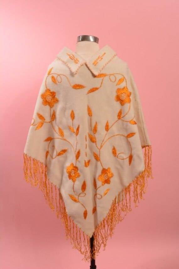 1970's Wool embroidered poncho with fringe. - image 6