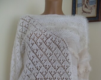 white knitted sweater summer size M-L