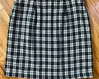 Vtg 90s Y2K Trend Plaid Skirt, Black & White Wool Blend Short Skirt w/High Waist, Back Vent | Fully Lined Women Sz 10 P by Norton McNaughton