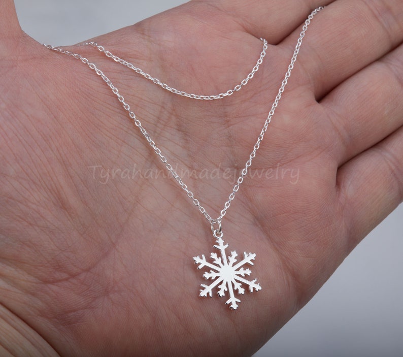 Double layer snowflake necklace,Christmas snowflake necklace,winter wedding Jewelry,Bridesmaid gift,Birthday gift,custom jewelry card