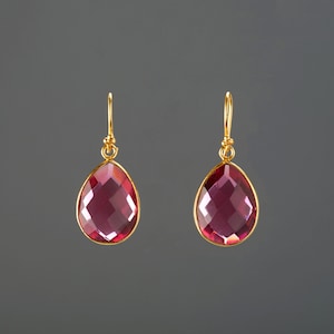 Orecchino di quarzo rosso a forma di pera, orecchini pendenti con pietre preziose sfaccettate, orecchino vestito rosso, orecchini pendenti, carta di gioielli personalizzati