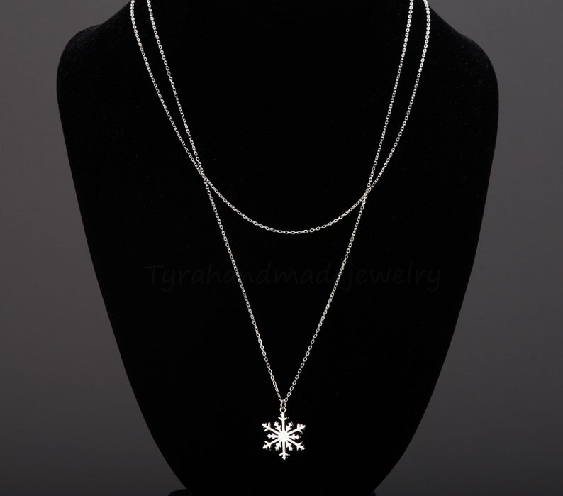 Double layer snowflake necklace,Christmas snowflake necklace,winter wedding Jewelry,Bridesmaid gift,Birthday gift,custom jewelry card