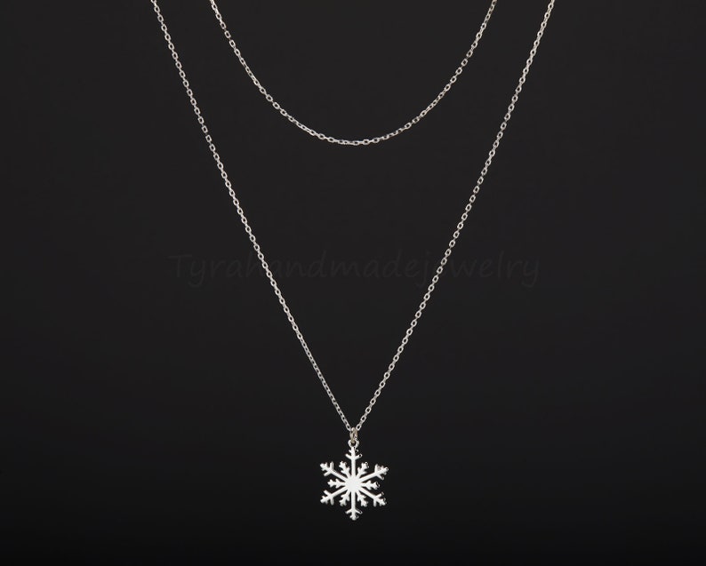 Double layer snowflake necklace,Christmas snowflake necklace,winter wedding Jewelry,Bridesmaid gift,Birthday gift,custom jewelry card