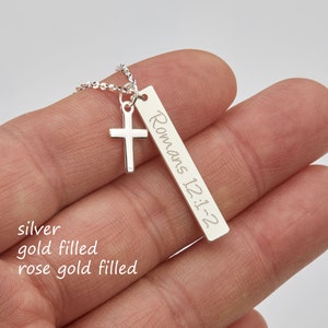 Colar de barra de verso da Bíblia personalizado, colar de barra gravado personalizado, colar de nome, barra de data de nome inicial, gravação de lado duplo, fé cristã