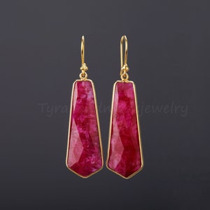 orecchino lungo a forma di cravatta rubino rosso intenso,orecchino a goccia lunga,orecchino di nascita di luglio,orecchini vestito rosso,carta di gioielli personalizzati