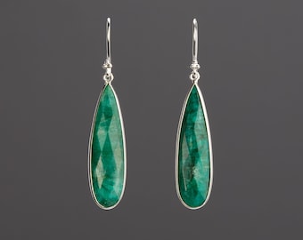long teardrop emerald earring,deep green stone earring,long drop dangle earring,green dress earring,birthday gift,custom jewelry card