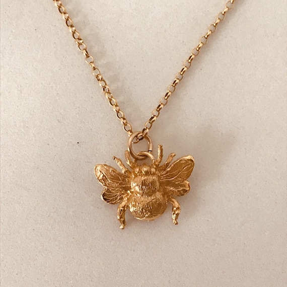 9ct gold bee necklace sale