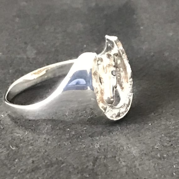 Horseshoe ring with horse head deals